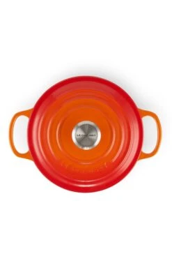 Le Creuset 24cm Round Casserole Dish -Highland Gift Outlet Store CF04151VOLCANIC 3