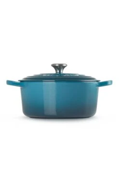 Le Creuset 28cm Round Casserole Dish -Highland Gift Outlet Store CF04152DEEPTEAL 2 1