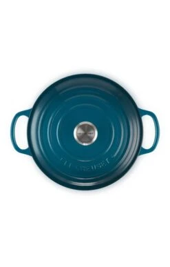Le Creuset 28cm Round Casserole Dish -Highland Gift Outlet Store CF04152DEEPTEAL 3