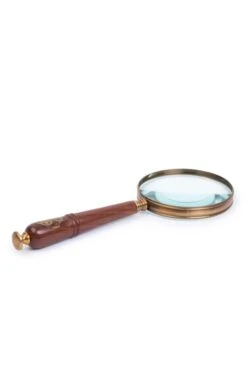 Traditional Magnifying Glass