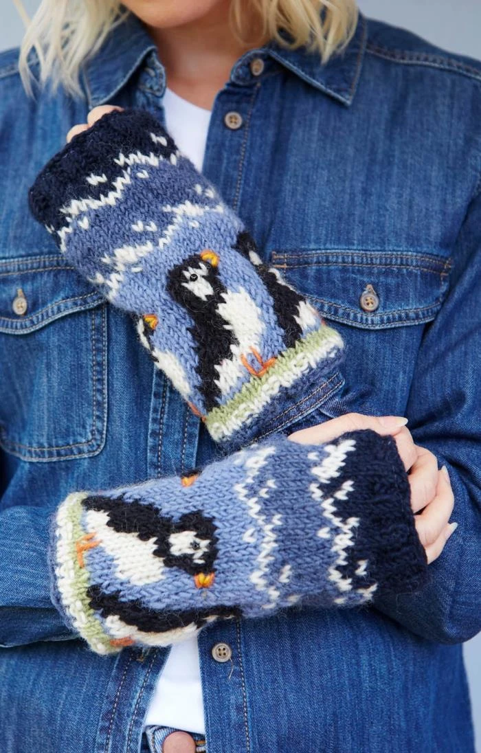 Ladies Circus Of Puffins Handwarmer 1 Ladies Circus Of Puffins Handwarmer