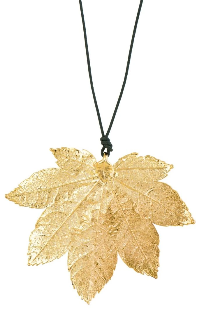 Ladies Full Moon Maple Pendant Gold 1 Ladies Full Moon Maple Pendant Gold
